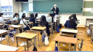 高校に出前授業
